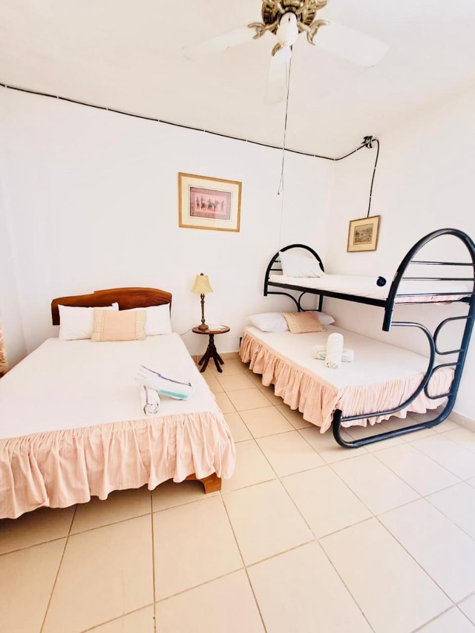 Hotel Georgi Cr Veintisiete de Abril Dış mekan fotoğraf