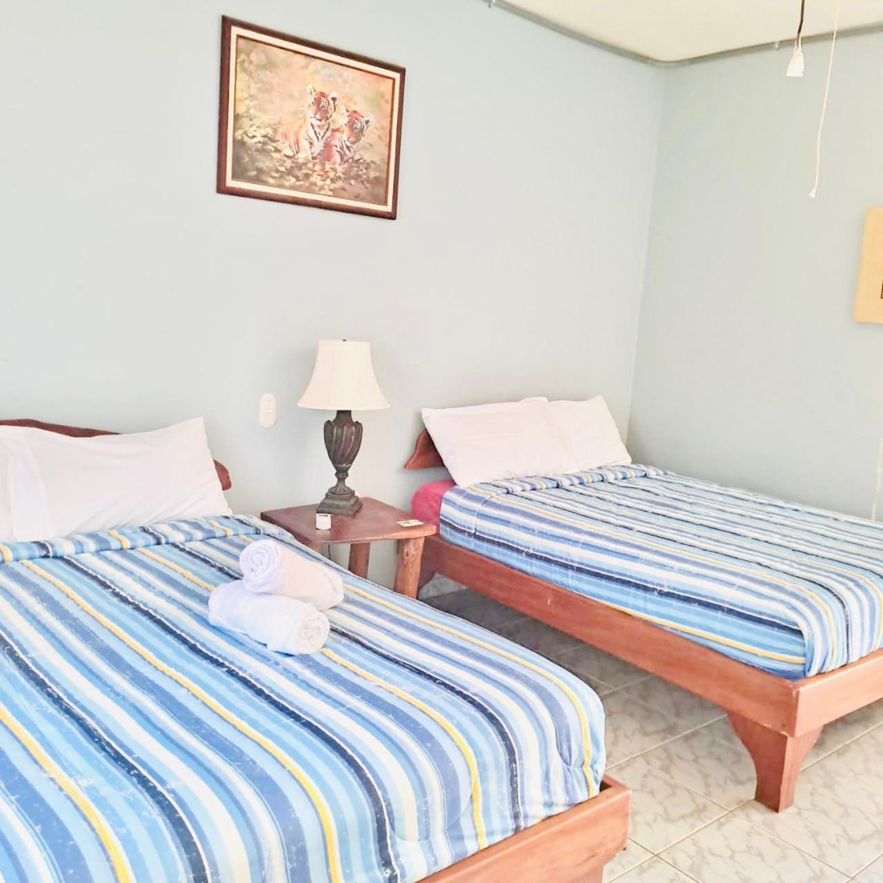 Hotel Georgi Cr Veintisiete de Abril Dış mekan fotoğraf
